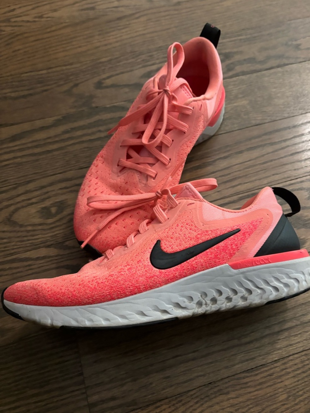 Women’s Nike shoes